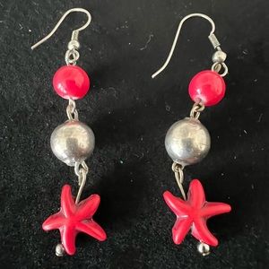 Starfish earrings with Silver and red beads